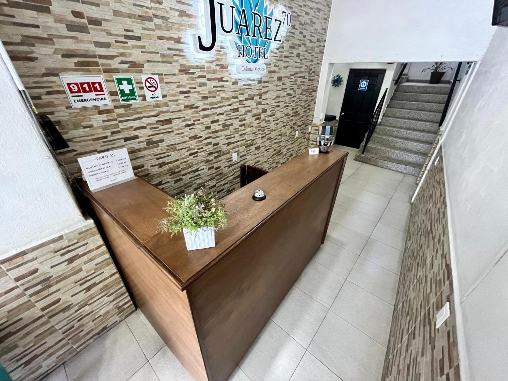 Hotel Juarez 70 Colima Buitenkant foto
